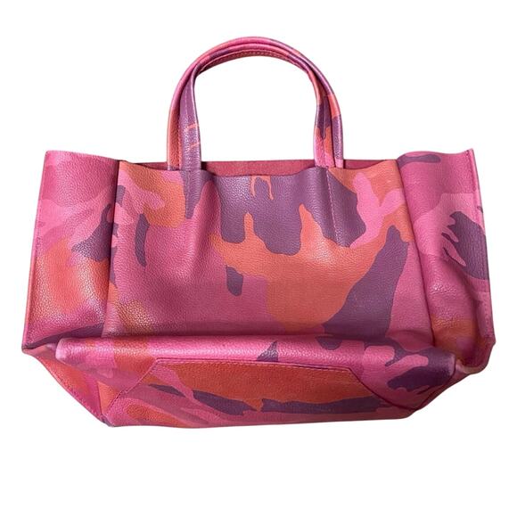 Ampersand as Apostrophe Handbags - Ampersand as Apostrophy Pink Camo Sideways Leather Tote OS